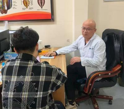 普洱市|男科医师高朋磊：守护男性健康，专业男科诊疗